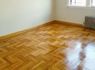 3258 47th St, Astoria, NY 11103
