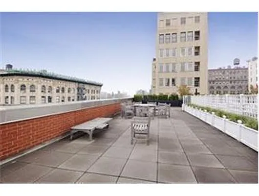 Sold by Douglas Elliman | media 32