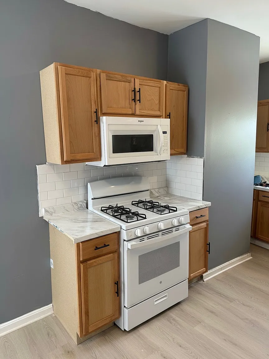 2 bed, $2,100 — Photo 4