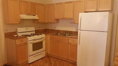 2306 W Superior St #1E Photo 1