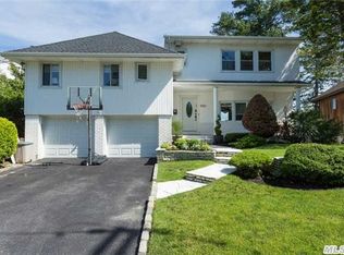 950 Midway, Woodmere, NY 11598