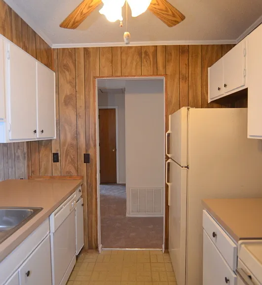 2311 Walden Dr #C2 — Photo 9