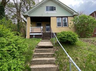 2419 Woodward Ave, Pittsburgh, PA