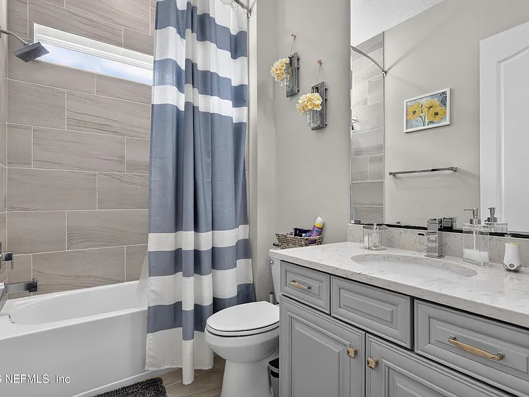 22 Azura Point — Photo 57