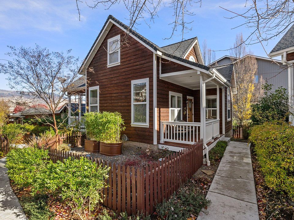 2277 Siskiyou Blvd, Ashland, OR 97520 Zillow