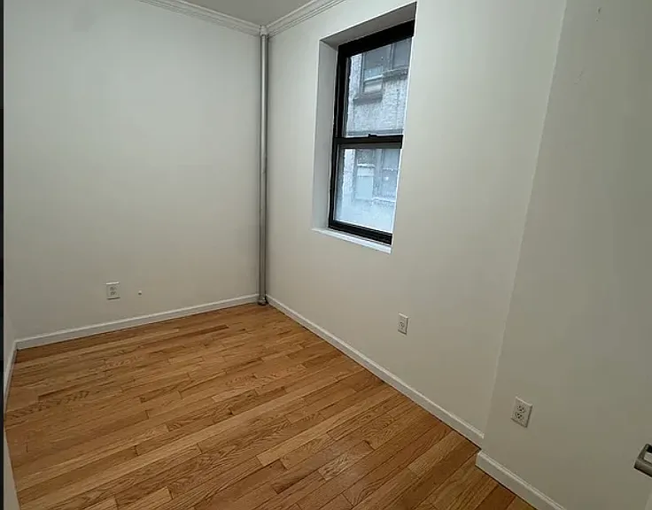 237 Henry St #2D — Photo 4