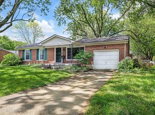 1609 Devon Ct, Lyndon, KY 40242