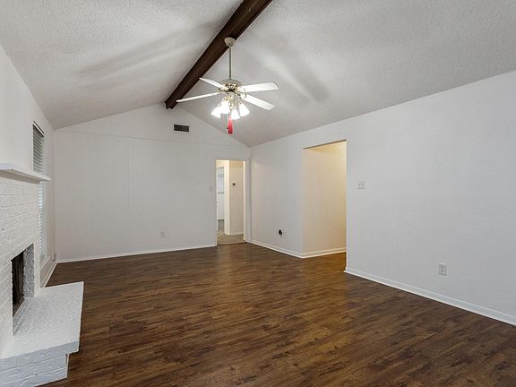3rd image of 19410 Gagelake Ln