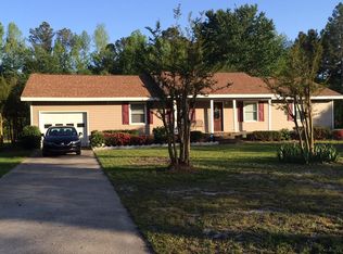1547 Blacksmith Ln, Greenville, NC 27834