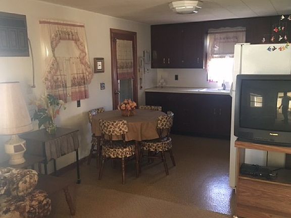 4th image of 2445 E Don Carlos Ave