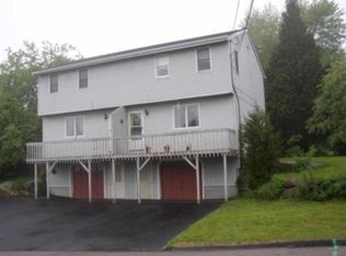 9 Russell Ave, Pawcatuck, CT 06379