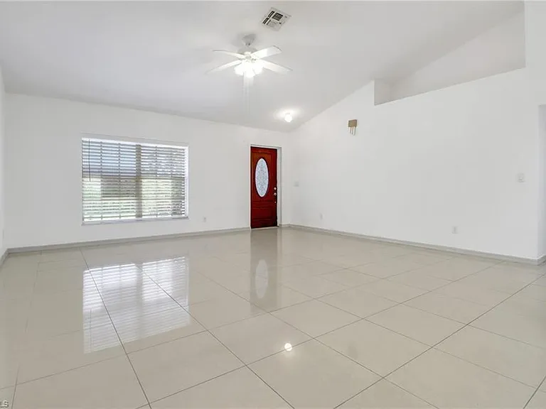 765 Aprile Ave S — Photo 11