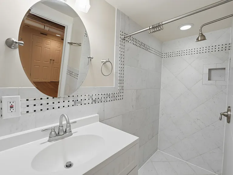 3839 Beecher St NW — Photo 34