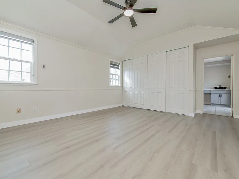 51 Cape Cod — Photo 23
