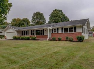 2028 S Cedarbrook Ave, Springfield, MO 65804