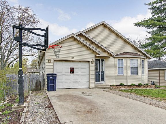 2nd image of 567 W 22nd St