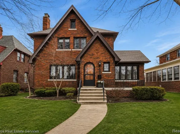 1250 Bishop Rd, Grosse Pointe Park, MI 48230