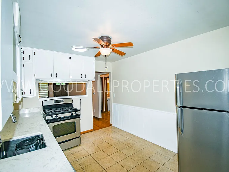 7035 Forest Ct — Photo 2