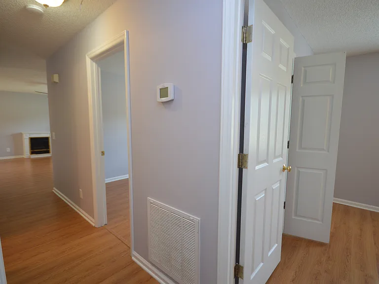 5725 Stone Crystal Dr — Photo 13