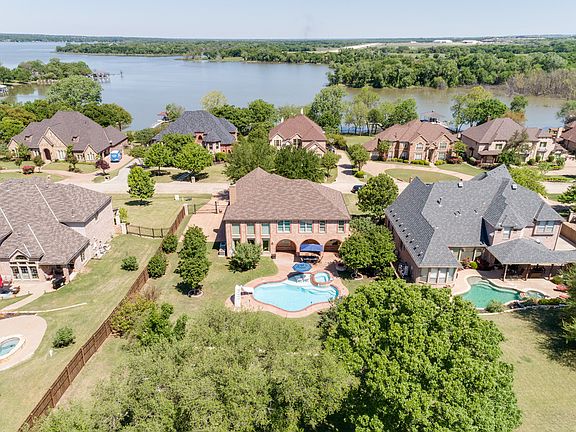 3rd image of 5725 Lakeside Dr