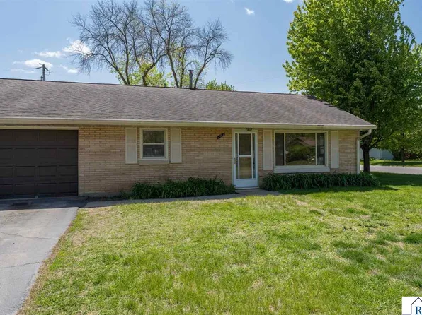101 Jay St, Le Sueur, MN 56058