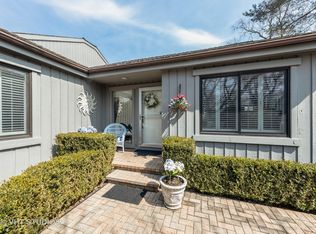 399 Shoreline Rd #312, Lake Barrington, IL 60010