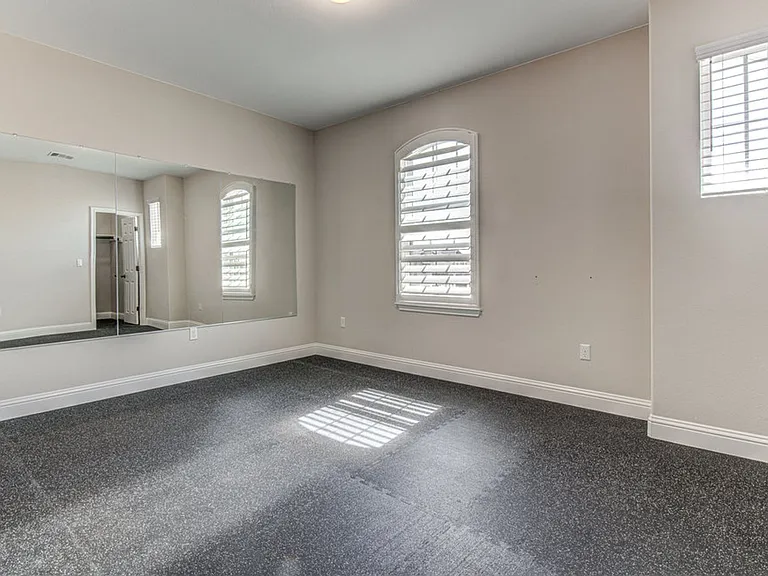 7012 Calpe Dr — Photo 26