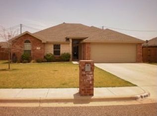 1106 Poplar St, Levelland, TX 79336