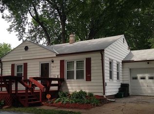 5612 Northwest Dr, Omaha, NE 68104