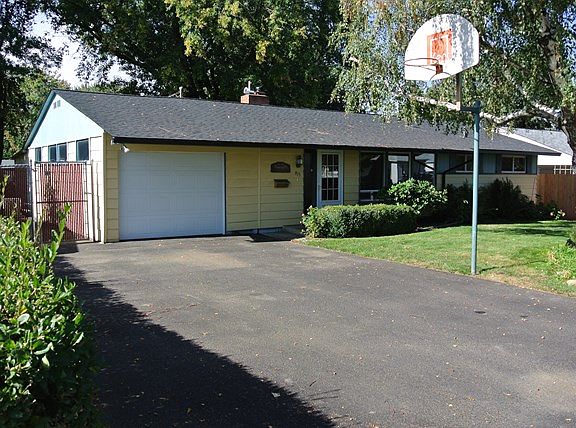2nd image of 915 Frazier Dr