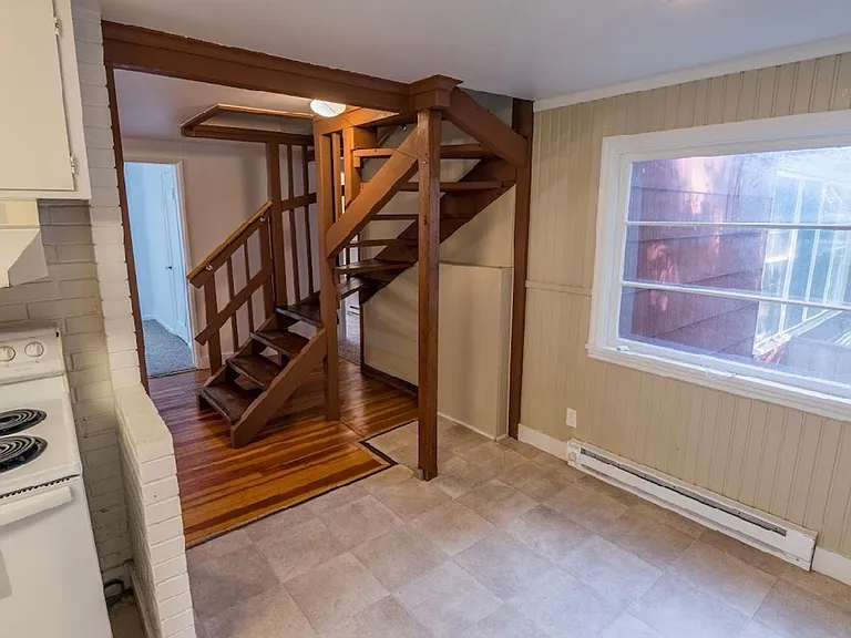 1697 Riverview St — Photo 14