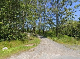 36 Brunt Rd, Harrietsfield, NS B3V 1A7