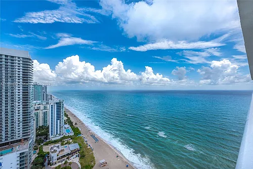 1830 S Ocean Dr #3511 Photo 1