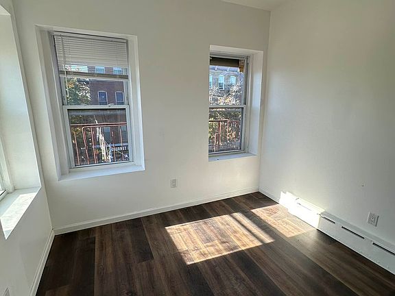 5th image of 401 5th Ave #2