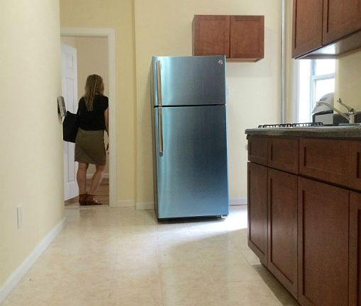 5th image of 720 W 180th St APT 22