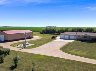 44453 262nd St, Canistota, SD 57012