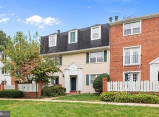 2715 S Walter Reed Dr UNIT B, Arlington, VA 22206