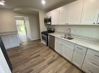 1240 Mullanphy Rd, Florissant, MO 63031