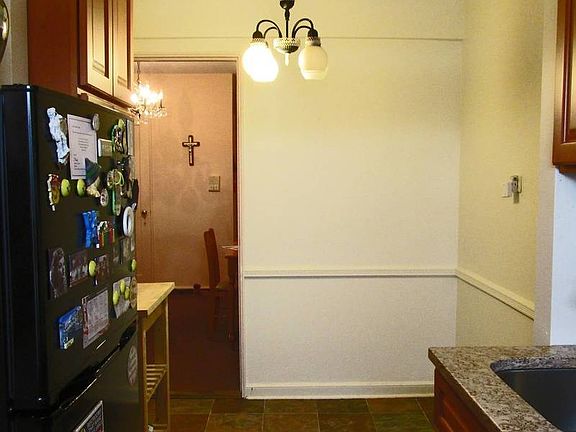 5th image of 3105 Avenue V APT 5B