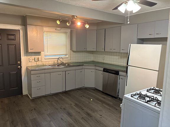 4th image of 5420 Virginia Ave