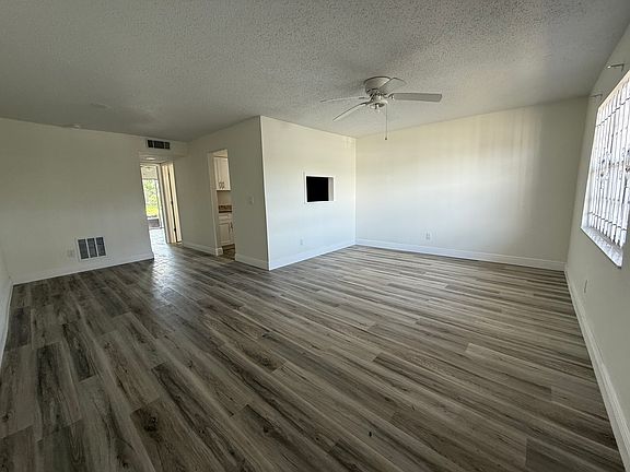 4th image of 9209 Tudor Dr #C102