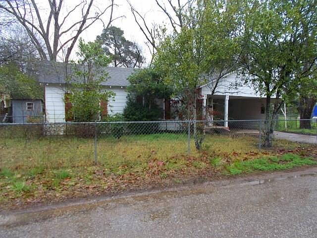 1st image of 702 E San Jacinto Ave