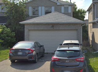 17 Bingham St, Richmond Hill, ON L4C 8Y6