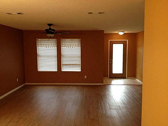 3rd image of 5360 Royal Birkdale Dr