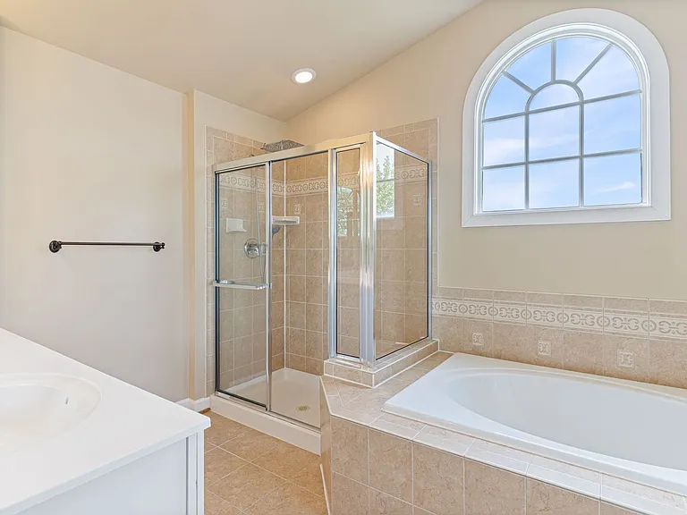 2531 Transom Pl — Photo 44