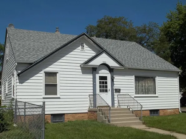 300 S 9th St, Norfolk, NE 68701