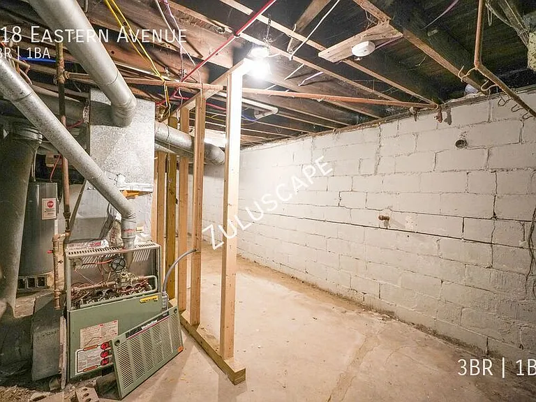 418 Eastern Ave — Photo 18
