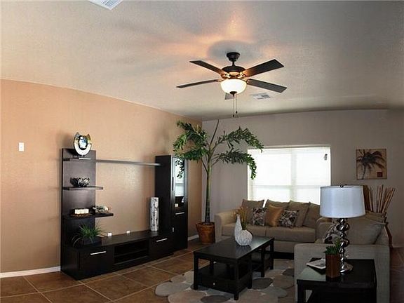 4th image of 14322 Woods Point