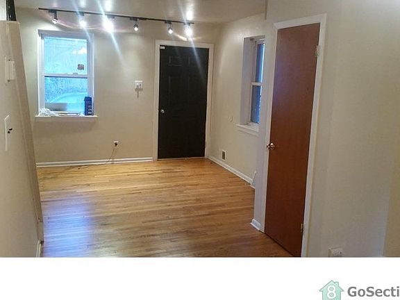2nd image of 227 E Ashmead St