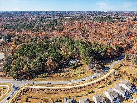 4th image of 3033 Fence Road